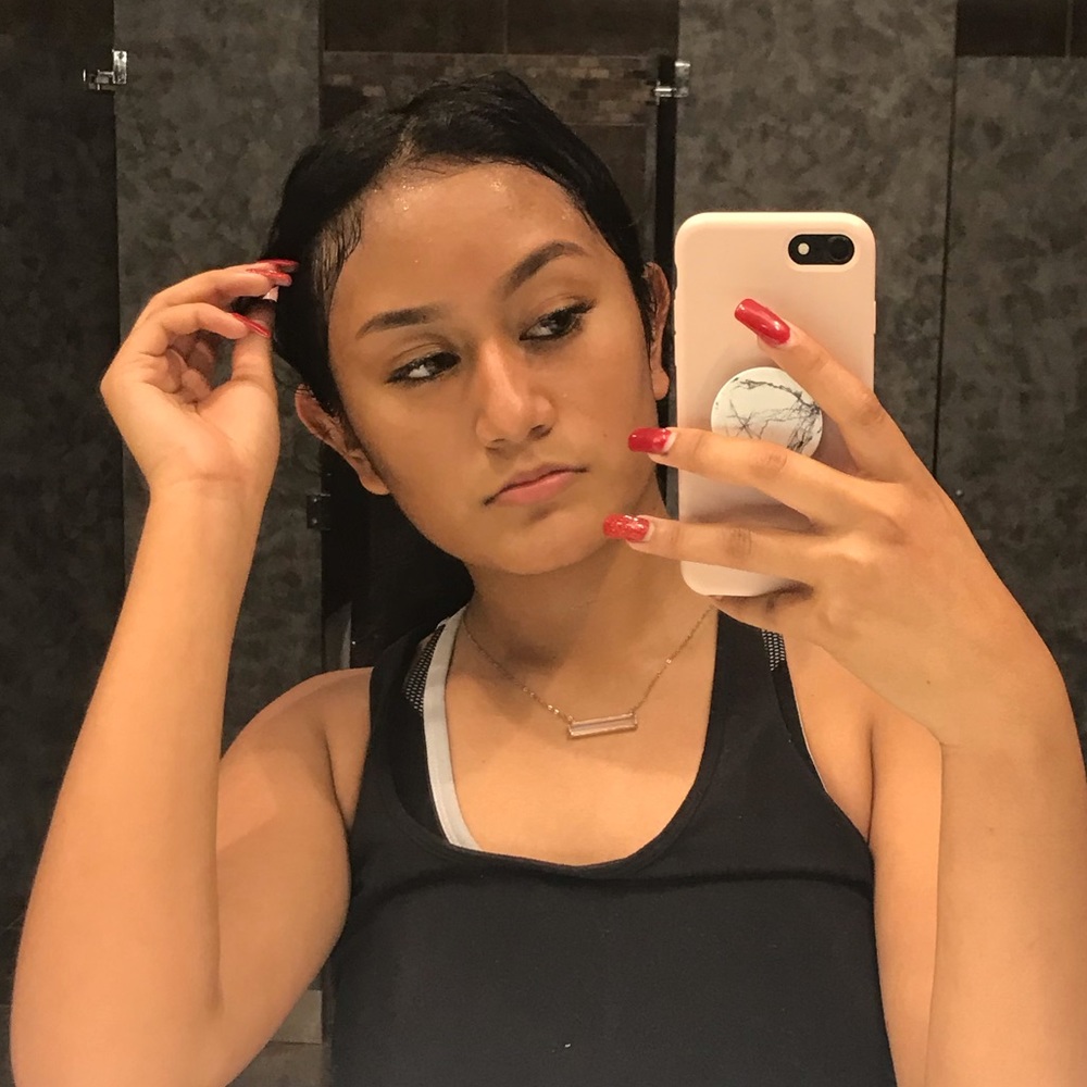 Meet your Posher, Nisi